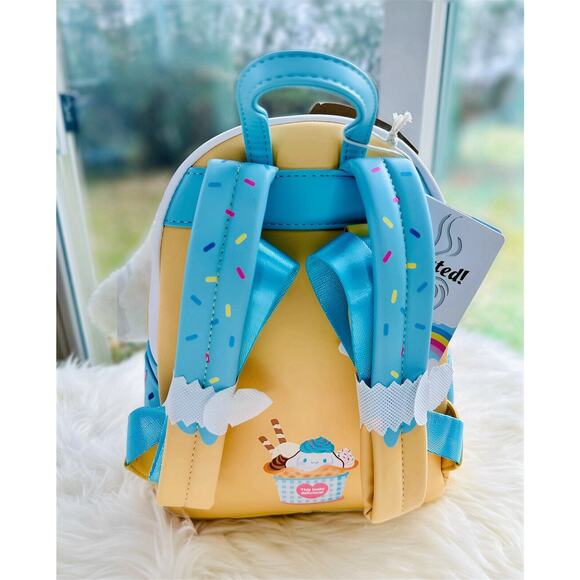 *NEW & RARE* Loungefly SDCC 2024 Sanrio Cinnamoroll Ice Cream Scented Backpack - Picture 6 of 10